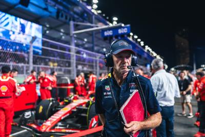 Adrian Newey (GBR) Red Bull Racing Chief Technical Officer looks at Oliver Bearman (GBR) Ferrari SF-24 Reserve Driver on the