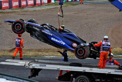 Logan Sargeant (USA) Williams Racing FW46 crashed in the first practice session. Formula 1 World Championship, Rd 4,