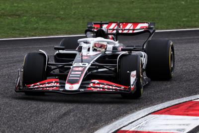 Kevin Magnussen (DEN) Haas VF-24. Formula 1 World Championship, Rd 5, Chinese Grand Prix, Shanghai, China, Sprint