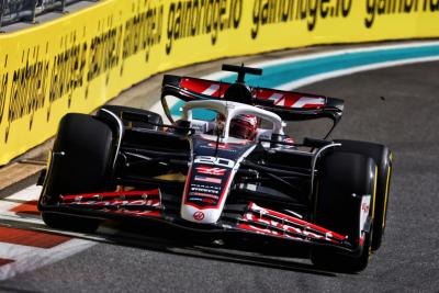 Kevin Magnussen (DEN) Haas VF-24. Formula 1 World Championship, Rd 6, Miami Grand Prix, Miami, Florida, USA, Sprint