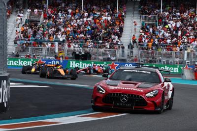 Lando Norris (GBR) McLaren MCL38 leads behind the Mercedes FIA Safety Car. Formula 1 World Championship, Rd 6, Miami Grand