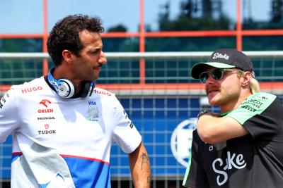 Daniel Ricciardo and Valtteri Bottas