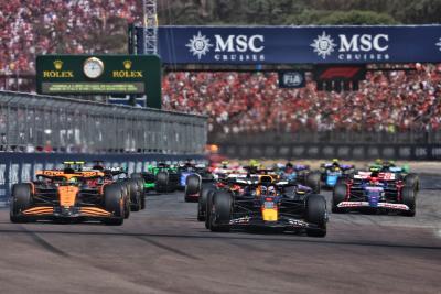 Max Verstappen (NLD) Red Bull Racing RB20 leads at the start of the race. Formula 1 World Championship, Rd 7, Emilia