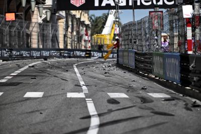 Crash debris on the circuit after the race stopping crash. Formula 1 World Championship, Rd 8, Monaco Grand Prix, Monte