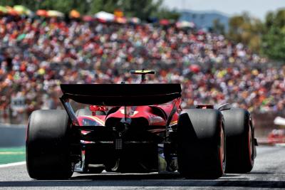 Carlos Sainz Jr (ESP) Ferrari SF-24. Formula 1 World Championship, Rd 10, Spanish Grand Prix, Barcelona, Spain, Qualifying