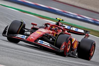 Carlos Sainz Jr (ESP) Ferrari SF-24. Formula 1 World Championship, Rd 10, Spanish Grand Prix, Barcelona, Spain, Qualifying