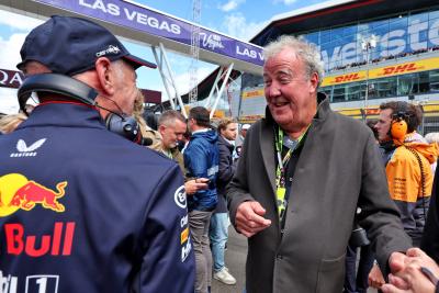 (L to R): Adrian Newey (GBR) Red Bull Racing Chief Technical Officer with Jeremy Clarkson (GBR) on the grid. Formula 1