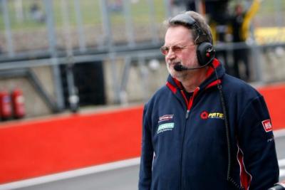 Brabham campaign snags 'legendary' engineer