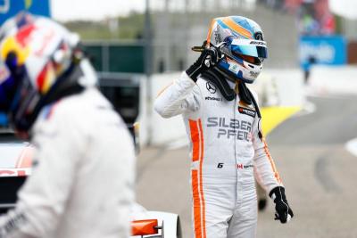 Wickens sails clear for first DTM win of 2016