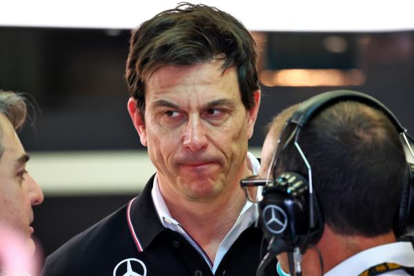 Toto Wolff (GER) Mercedes AMG F1 Shareholder and Executive Director. Formula 1 Testing, Sakhir, Bahrain, Day One.
-