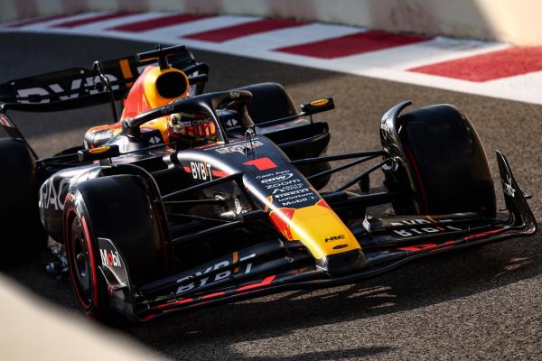 Max Verstappen (NLD), Red Bull Racing Formula 1 World Championship, Rd 23, Abu Dhabi Grand Prix, Yas Marina Circuit, Abu