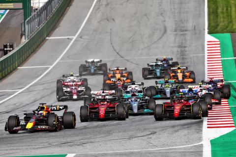 Max Verstappen (NLD) Red Bull Racing RB18 leads at the start. Formula 1 World Championship, Rd 11, Austrian Grand Prix,