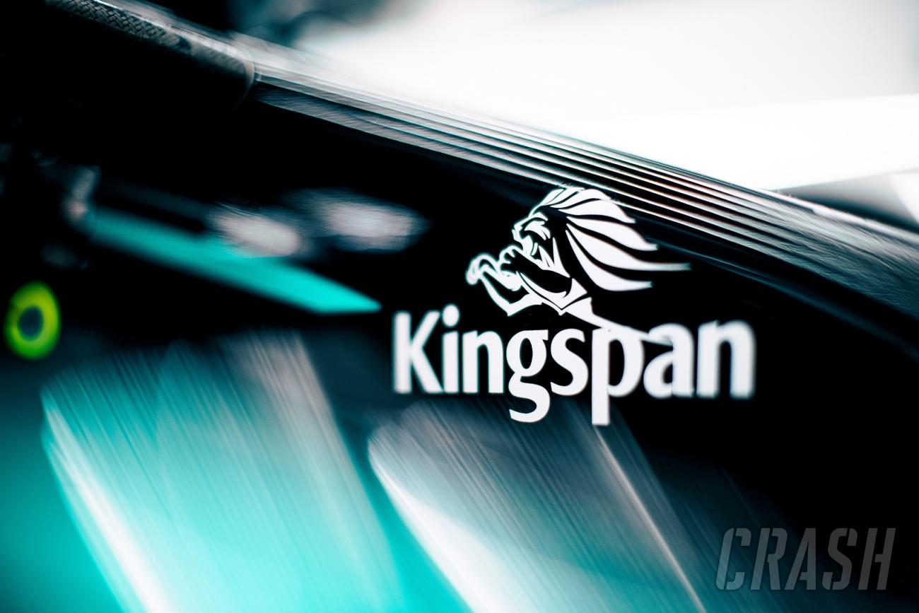 Sponsor Mercedes Kingspan F1 membuat marah para penyintas kebakaran Grenfell