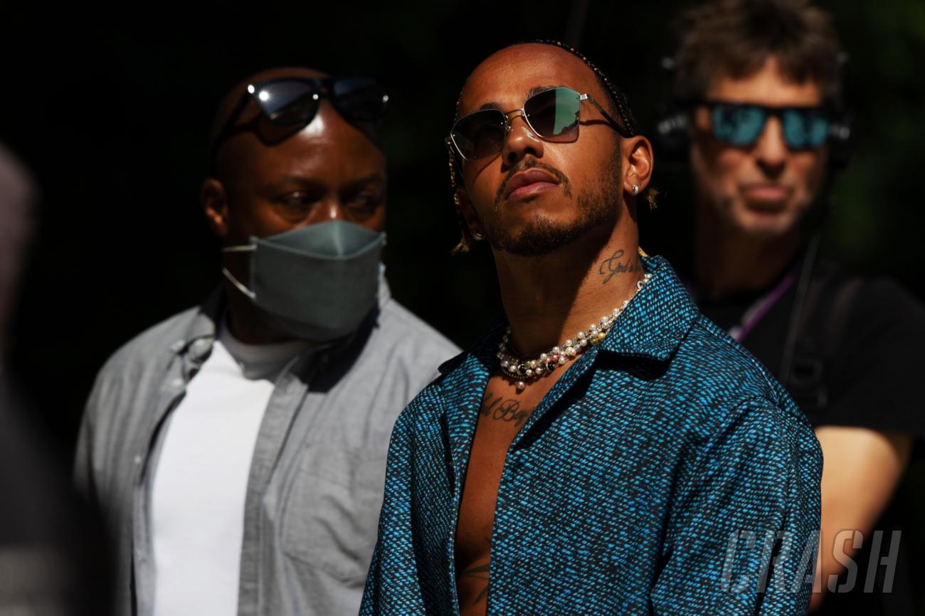 F1 – Lewis Hamilton lashes out at FIA jewellery ban and vows not to comply | F1