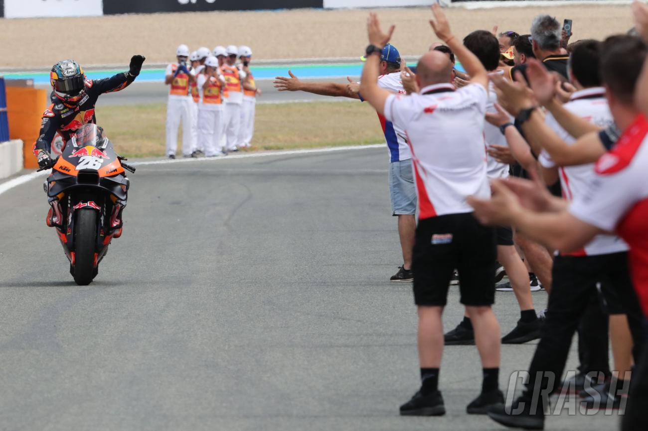 Jerez MotoGP: Dani Pedrosa se queda atónito ante la reacción de aficionados y pilotos: “¡Estaba a punto de llorar!”  |  Moto GP