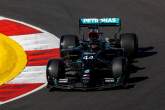 Hamilton perlu mengambil 'beberapa langkah mundur' setelah latihan F1 yang "sangat buruk"
