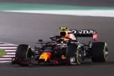 Red Bull “bermain aman” setelah ledakan Bottas di Qatar - Perez 