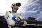 Chase Elliott Signs Contract Extension with Hendrick