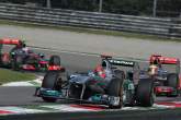 11.09.2011- Race, Michael Schumacher (GER), Mercedes GP Petronas F1 Team, MGP W02 leads Lewis Hamilt