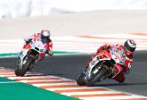 Gosip MotoGP: Sasis yang sama untuk Dovizioso dan Lorenzo?
