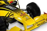 'Yellow Teapot' reborn in 'aggressive' Renault R30
