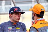 (L naar R): Max Verstappen (NLD) Red Bull Racing en Daniel Ricciardo (AUS) McLaren op de coureurs