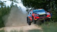 Lindholm mengesampingkan kesuksesan WRC2 di kandang sendiri