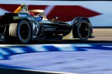 ‘Extremely competitive’ Calderon impresses in Formula E test
