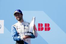 BMW Formula E team retains Sims for season six