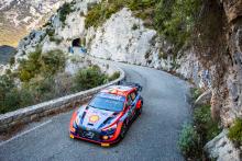 Neuville makes finishing Rallye Monte Carlo the priority