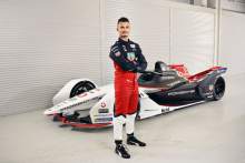 Porsche signs Wehrlein for 2020-21 Formula E season