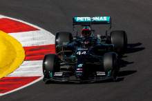 Hamilton perlu mengambil 'beberapa langkah mundur' setelah latihan F1 yang "sangat buruk"