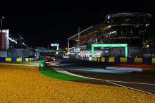 Le Mans 24 Hours at night [credit: Andrew Hartley]