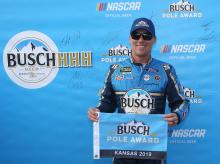 Kevin Harvick leads SHR sweep of top two rows at Kansas