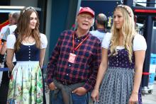 Niki Lauda, grid girl,