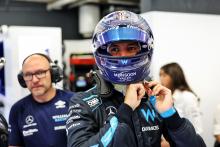 Albon braced for “big challenge” of Singapore F1 return, de Vries on standby