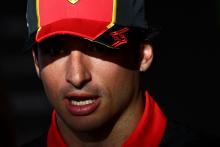 Sainz Terkejut dengan Rumor Krisis di Dalam Tubuh Ferrari