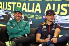 Alonso 'Bercanda' Ingin Memakai Nomor Lama Verstappen