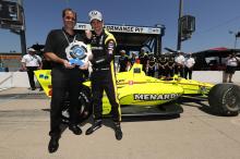 Simon Pagenaud charges to lead Penske 1-2-3 in Iowa qualifying