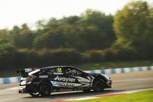 iGordon Shedden (GBR) - Team Dynamics Honda Civic Type R