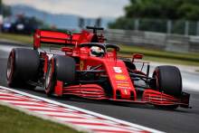 Vettel tak heran dijilat oleh Hamilton di F1 GP Hungaria