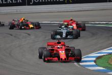 Mercedes: Pertarungan Gelar F1 2018 'Seru, Menakutkan'