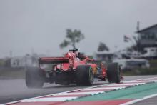 FIA menjelaskan penalti Vettel atas pelanggaran aturan bendera merah F1