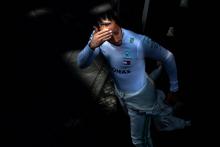 Hamilton bans sixth F1 title talk