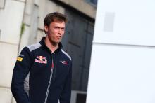 Kvyat joins Williams driver shortlist for 2018