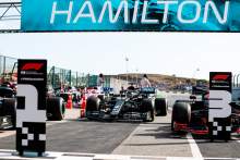 Lewis Hamilton (GBR) Mercedes AMG F1 W11 in qualifying parc ferme.