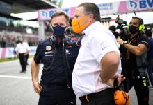 (L to R): Christian Horner (GBR) Red Bull Racing Team Principal with Zak Brown (USA) McLaren Executive Director on the grid.