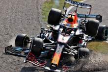 Verstappen因与汉密尔顿撞车而被扣分三名