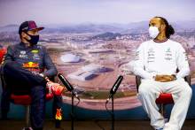 (L to R): Max Verstappen (NLD) Red Bull Racing and Lewis Hamilton (GBR) Mercedes AMG F1 in the post race FIA Press Conference.
