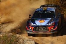 Mikkelsen battles Breen for early lead at Rally Turkey